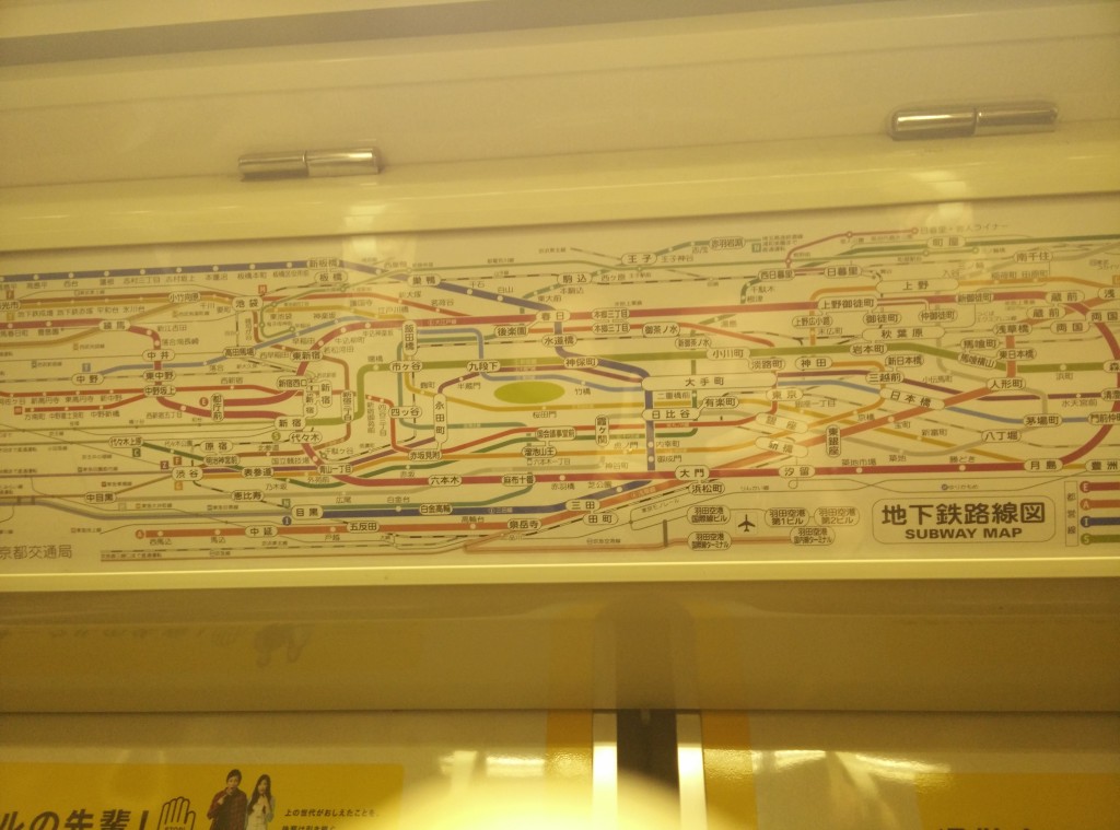 questa o è una cartina della metro, oppure una pubblicità tremendamente ermetica.