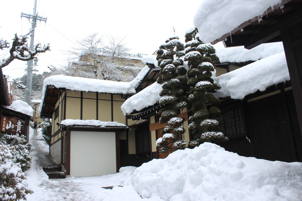 Takayama, dopo una nottata di neve leggera